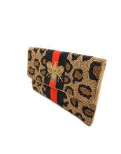 Load image into Gallery viewer, Beaded Cheetah Bee Clutch
